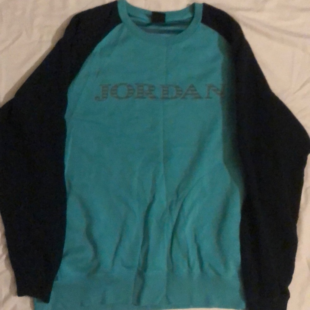 Gently worn Men’s Jordan sweater